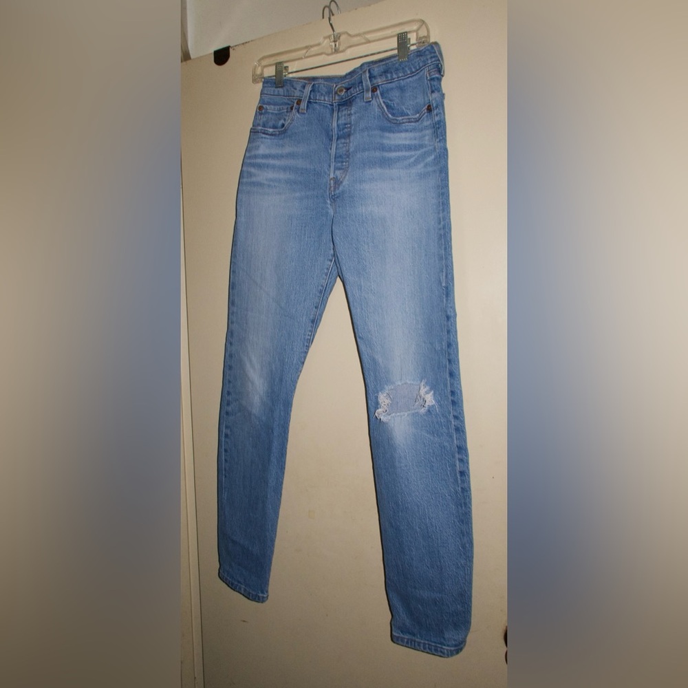 Levi's 501 Blue Boyfriend Jeans with Distressed Details
